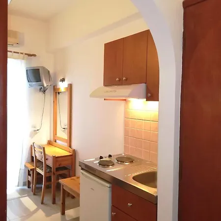 Aparthotel Thisvi